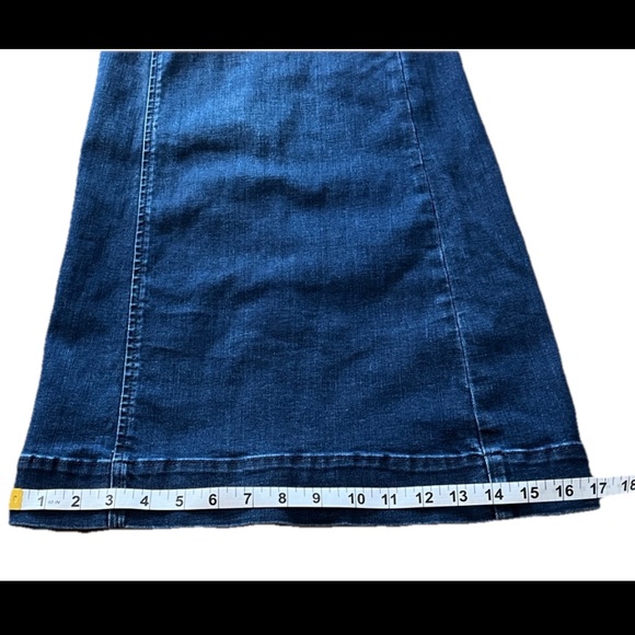 Anthropologie Maeve Blue Flare wide legged cropped ankle jeans size 27. - Picture 9 of 9